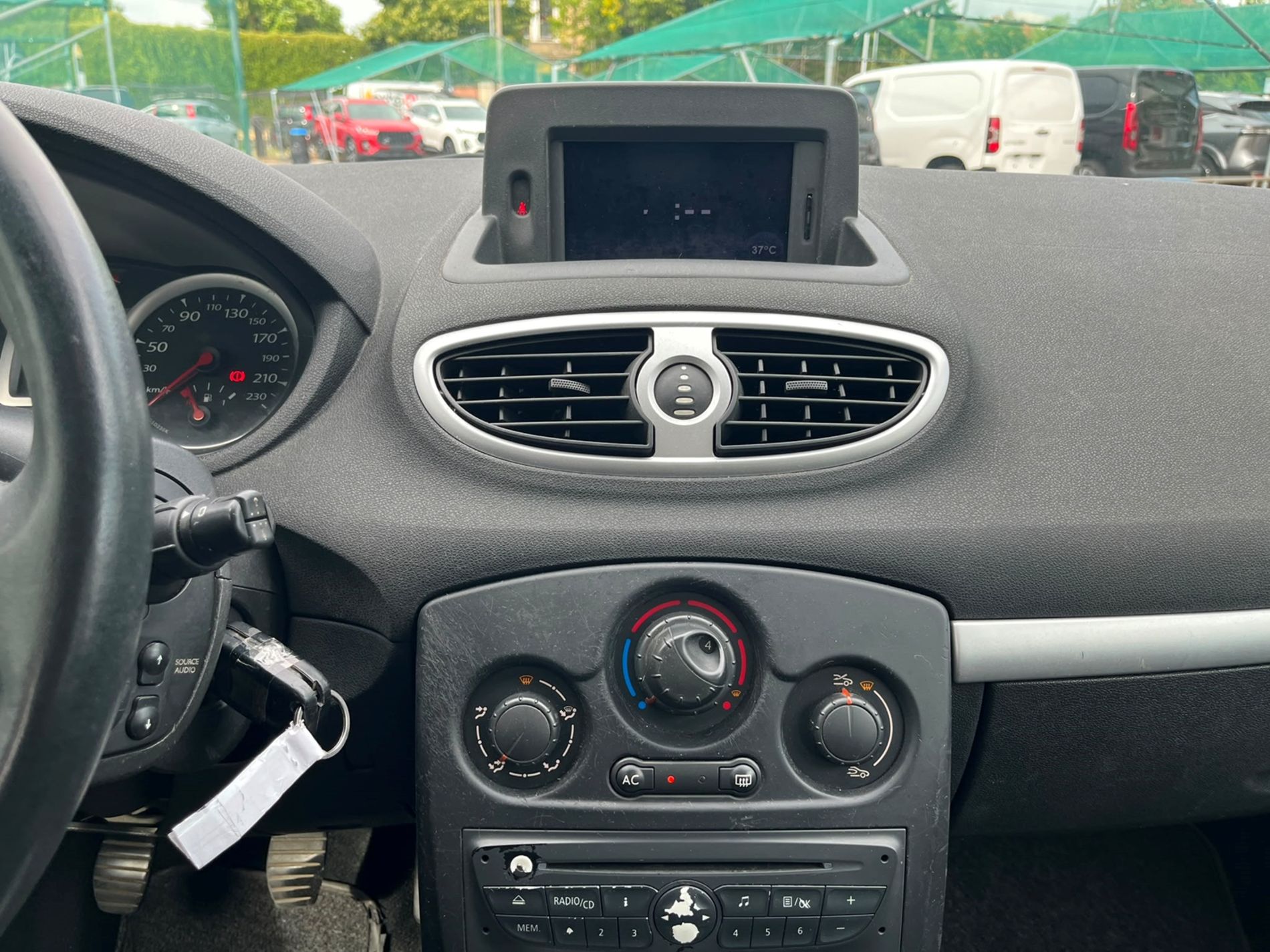 Renault Clio 5p 1.2 16v Live!  - RISERVATA A COMMERCIANTI D’AUTO - Gallotti Auto