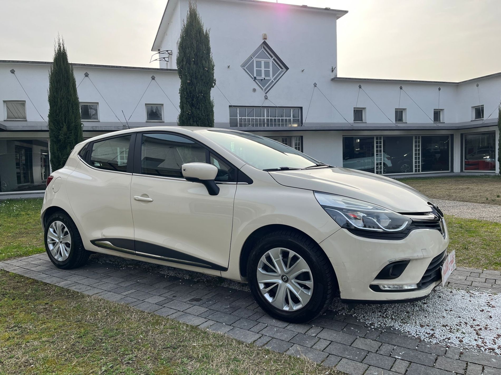 1.2 16v Life 75cv - NEOPATENTATI - Gallotti Auto