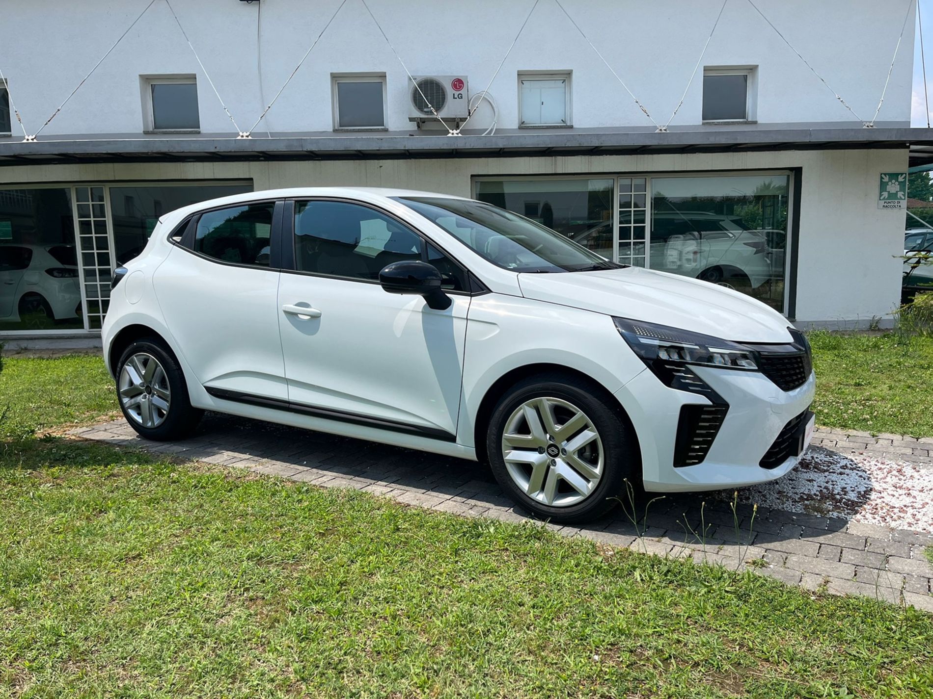 1.0 tce Evolution 90cv - SENZA VINCOLI DI FINANZIAMENTO - Gallotti Auto