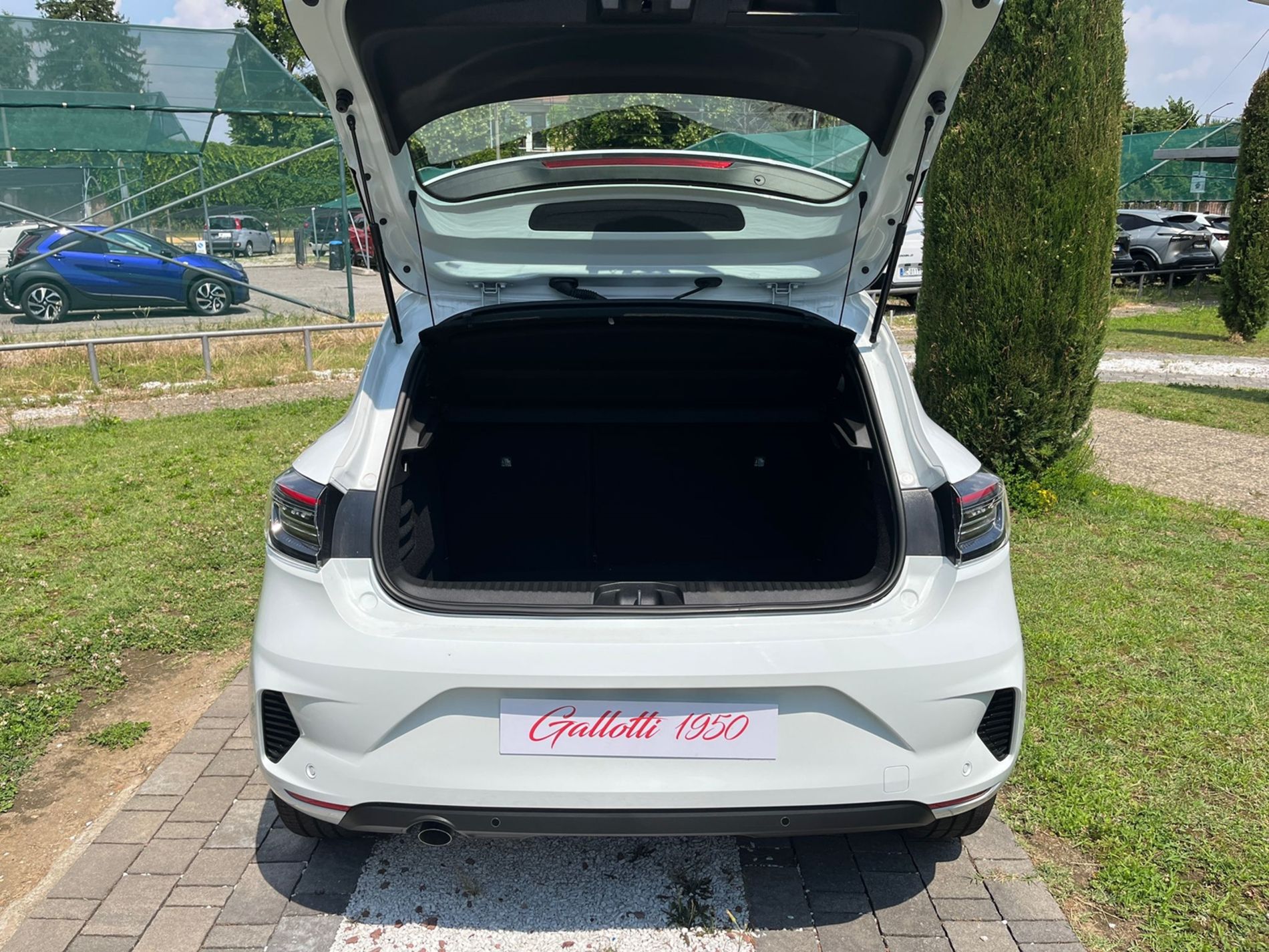 1.0 tce Evolution 90cv - SENZA VINCOLI DI FINANZIAMENTO - Gallotti Auto