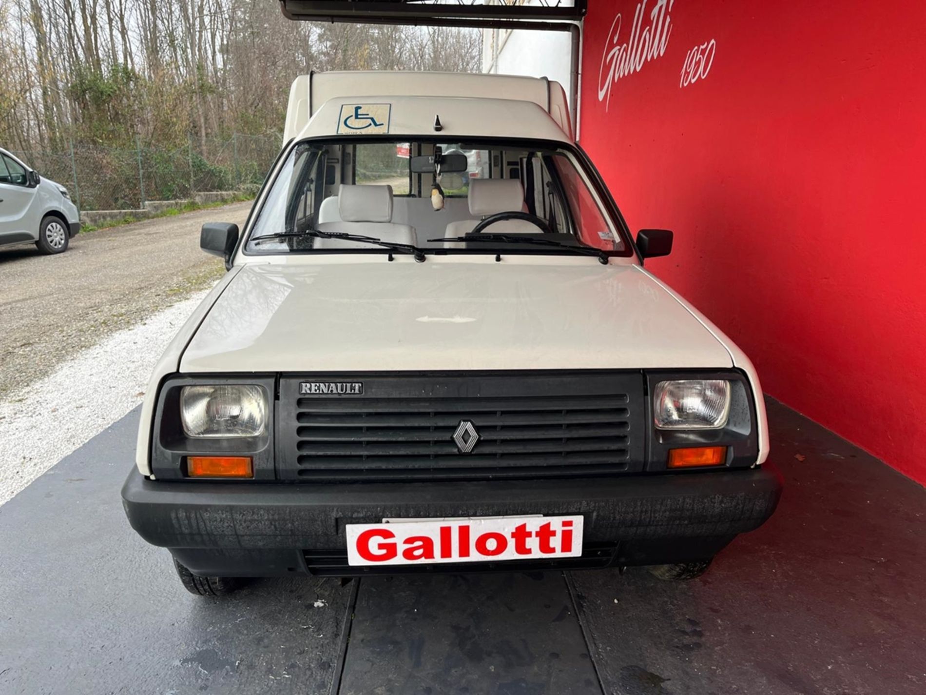 RENAULT EXPRESS - Disabili - Gallotti Auto