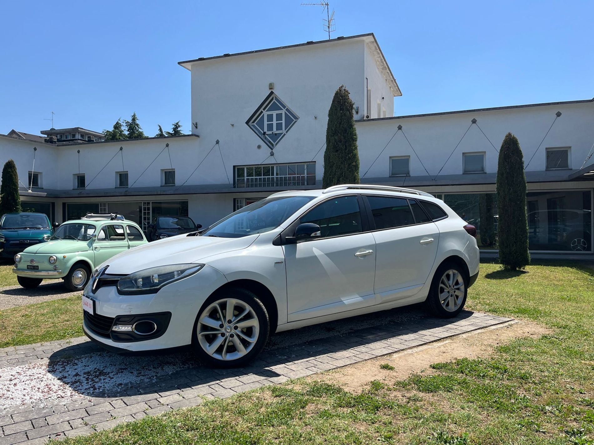 SporTour 1.5 dci Limited 110cv - RISERVATA A COMMERCIANTI D’AUTO - Gallotti Auto