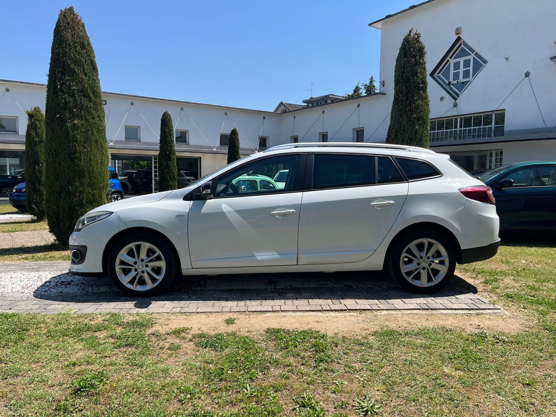 SporTour 1.5 dci Limited 110cv - RISERVATA A COMMERCIANTI D’AUTO - Gallotti Auto