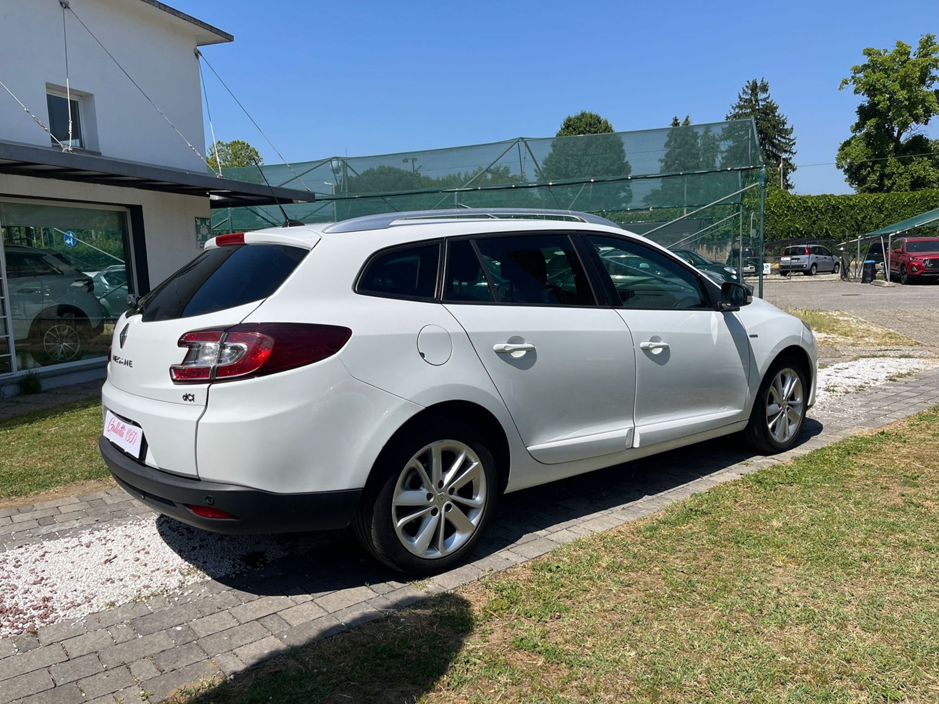 SporTour 1.5 dci Limited 110cv - RISERVATA A COMMERCIANTI D’AUTO - Gallotti Auto