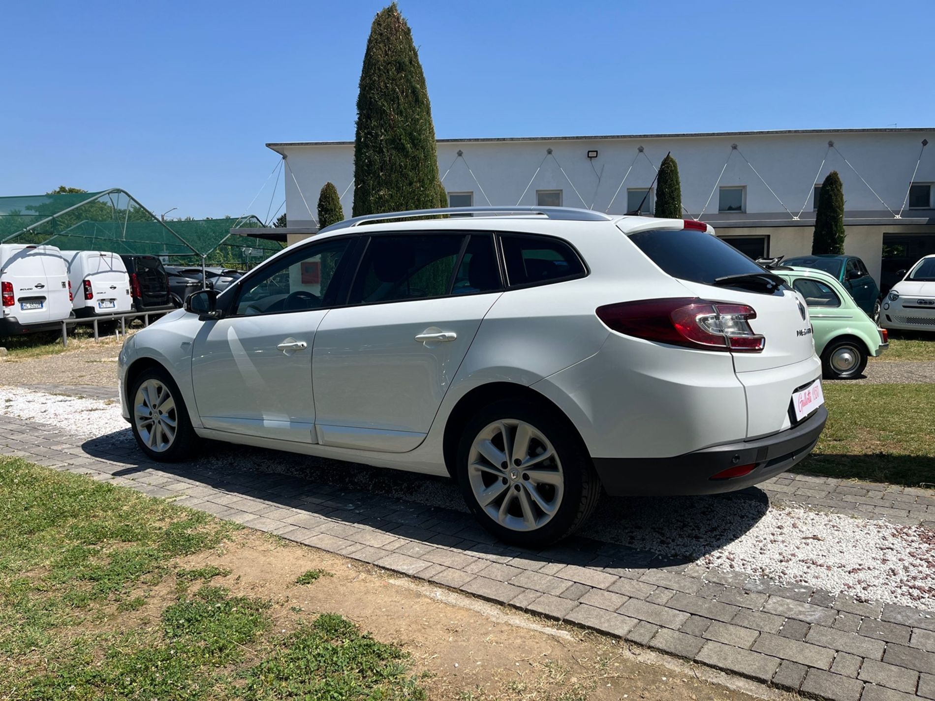 SporTour 1.5 dci Limited 110cv - RISERVATA A COMMERCIANTI D’AUTO - Gallotti Auto