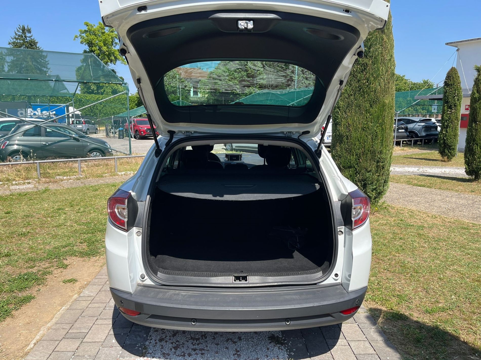 SporTour 1.5 dci Limited 110cv - RISERVATA A COMMERCIANTI D’AUTO - Gallotti Auto