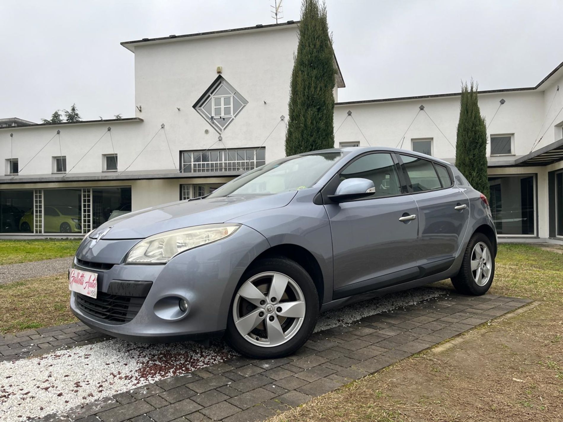 1.5 diesel 110 cv AUTOMATICA - RISERVATA A COMMERCIANTI D’AUTO - Gallotti Auto