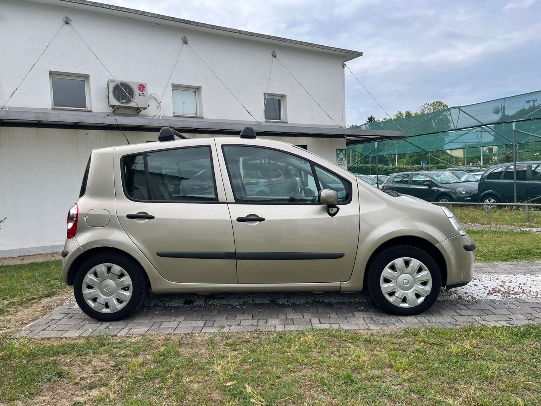 Renault Modus 1.2 benzina 75cv - SENZA VINCOLO DI FINANZIAMENTO - Gallotti Auto