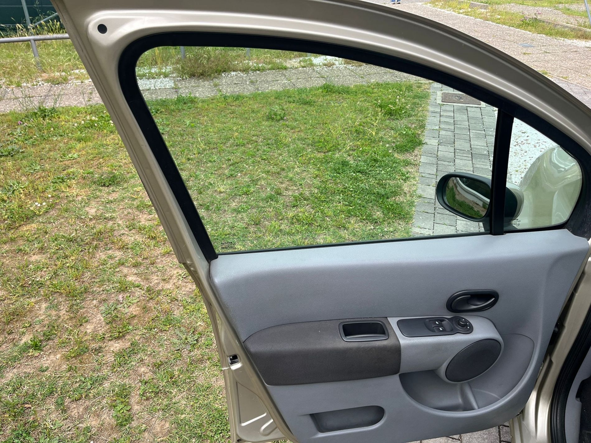 Renault Modus 1.2 benzina 75cv - SENZA VINCOLO DI FINANZIAMENTO - Gallotti Auto