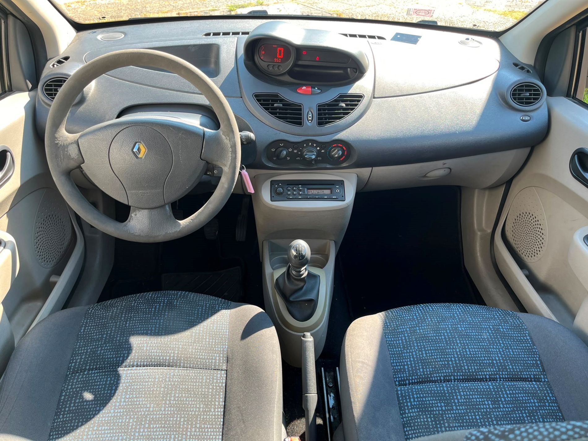 Renault twingo 1.2 75cv RISERVATA A COMMERCIANTI D’AUTO - Gallotti Auto