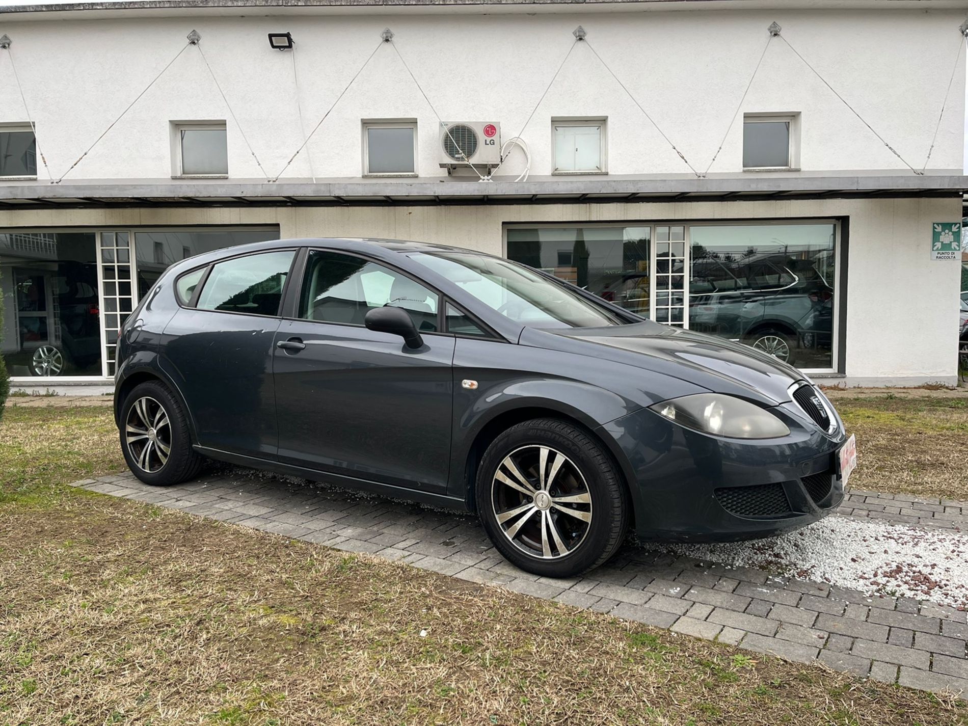 1.4 benzina 86cv - RISERVATA A COMMERCIANTI D’AUTO - Gallotti Auto