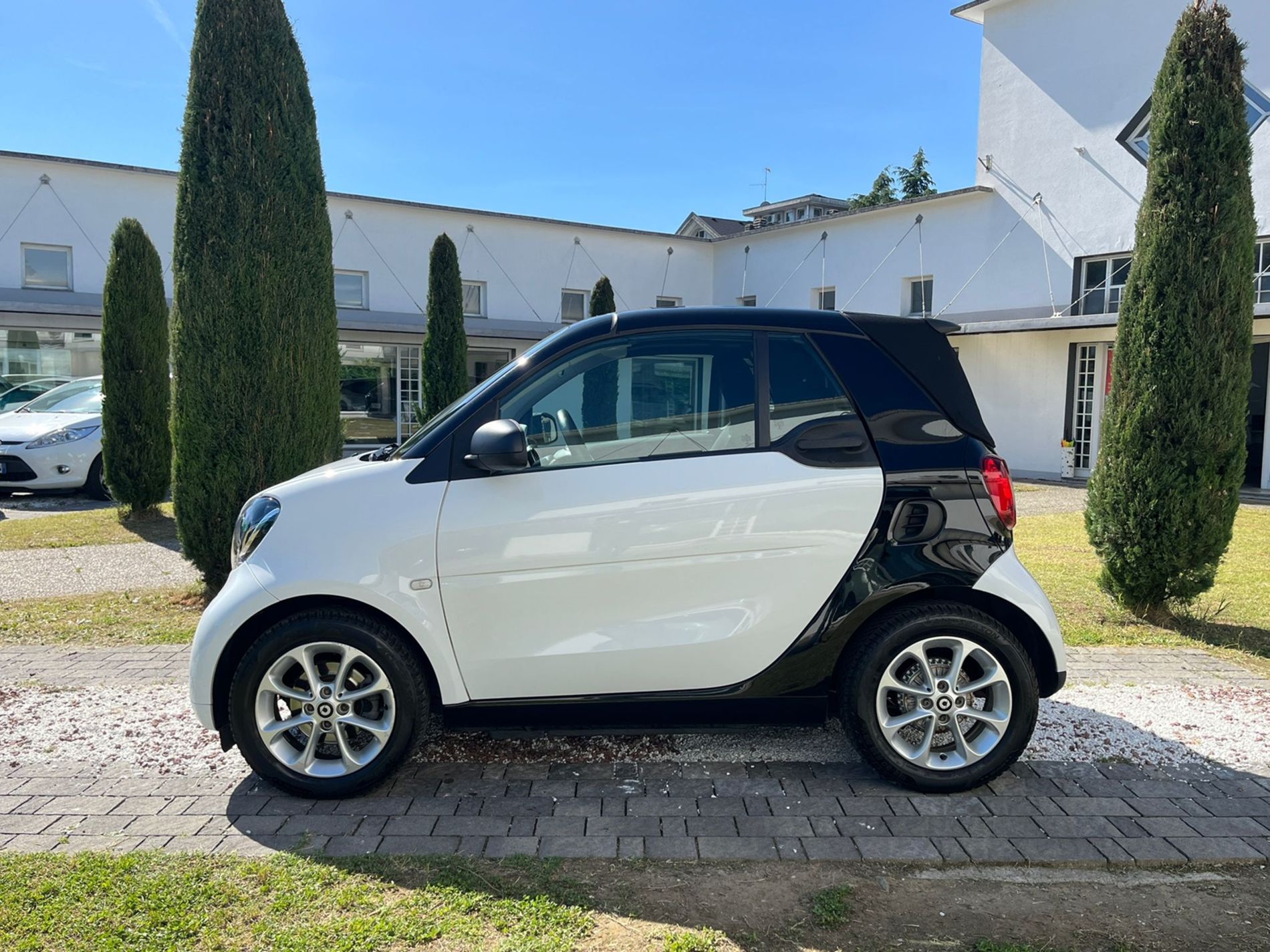 Cabrio 1.0 Youngster 71cv twinamic - SENZA VINCOLI DI FINANZIAMENTO - Gallotti Auto