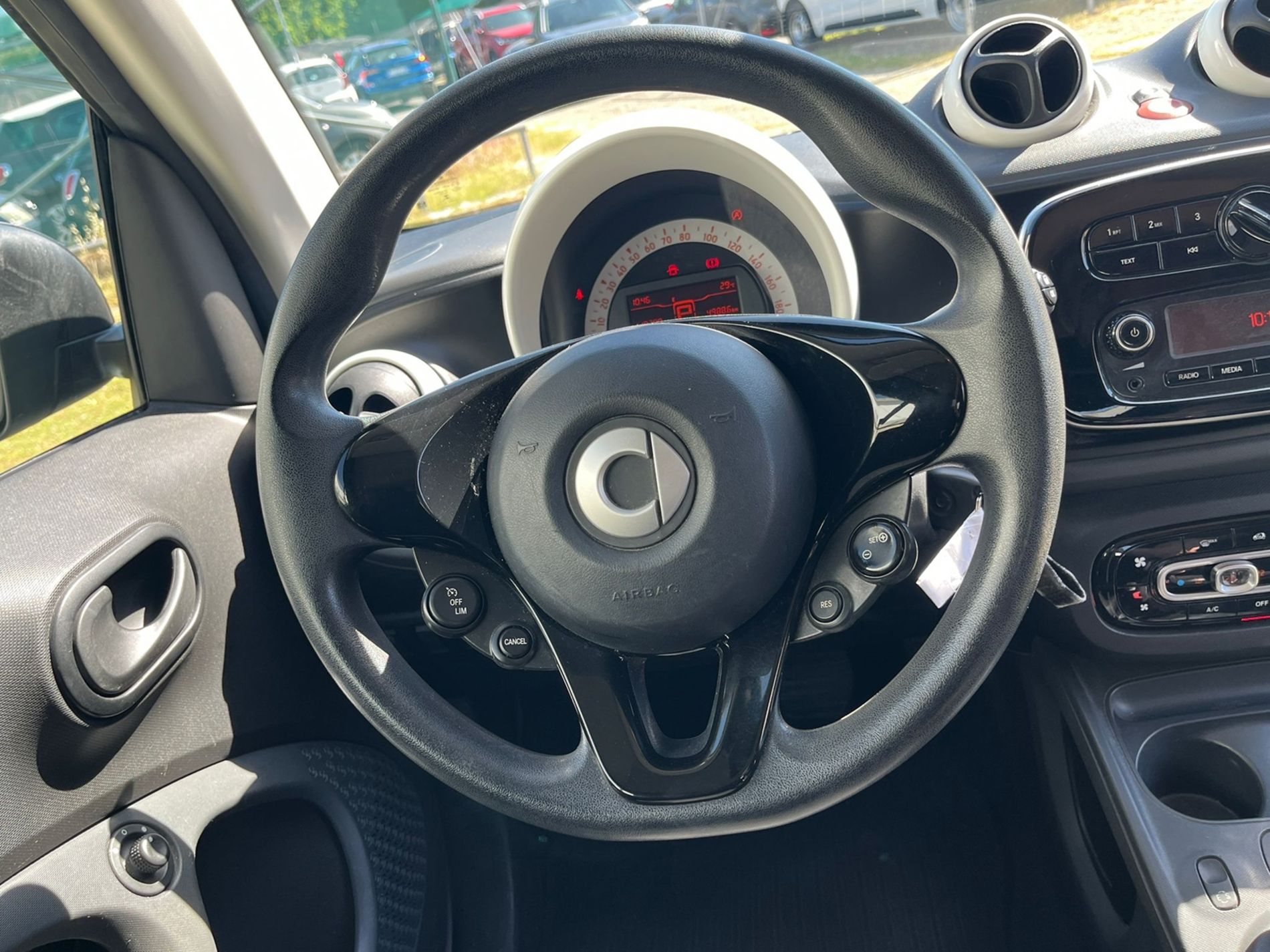 Cabrio 1.0 Youngster 71cv twinamic - SENZA VINCOLI DI FINANZIAMENTO - Gallotti Auto
