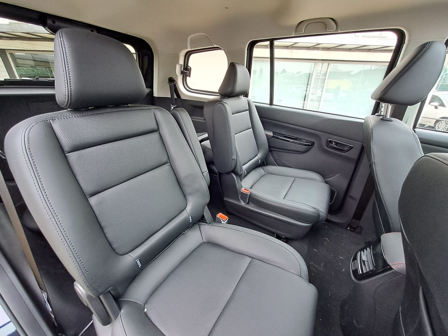 7 POSTI - 5 ANNI DI GARANZIA - Gallotti Auto