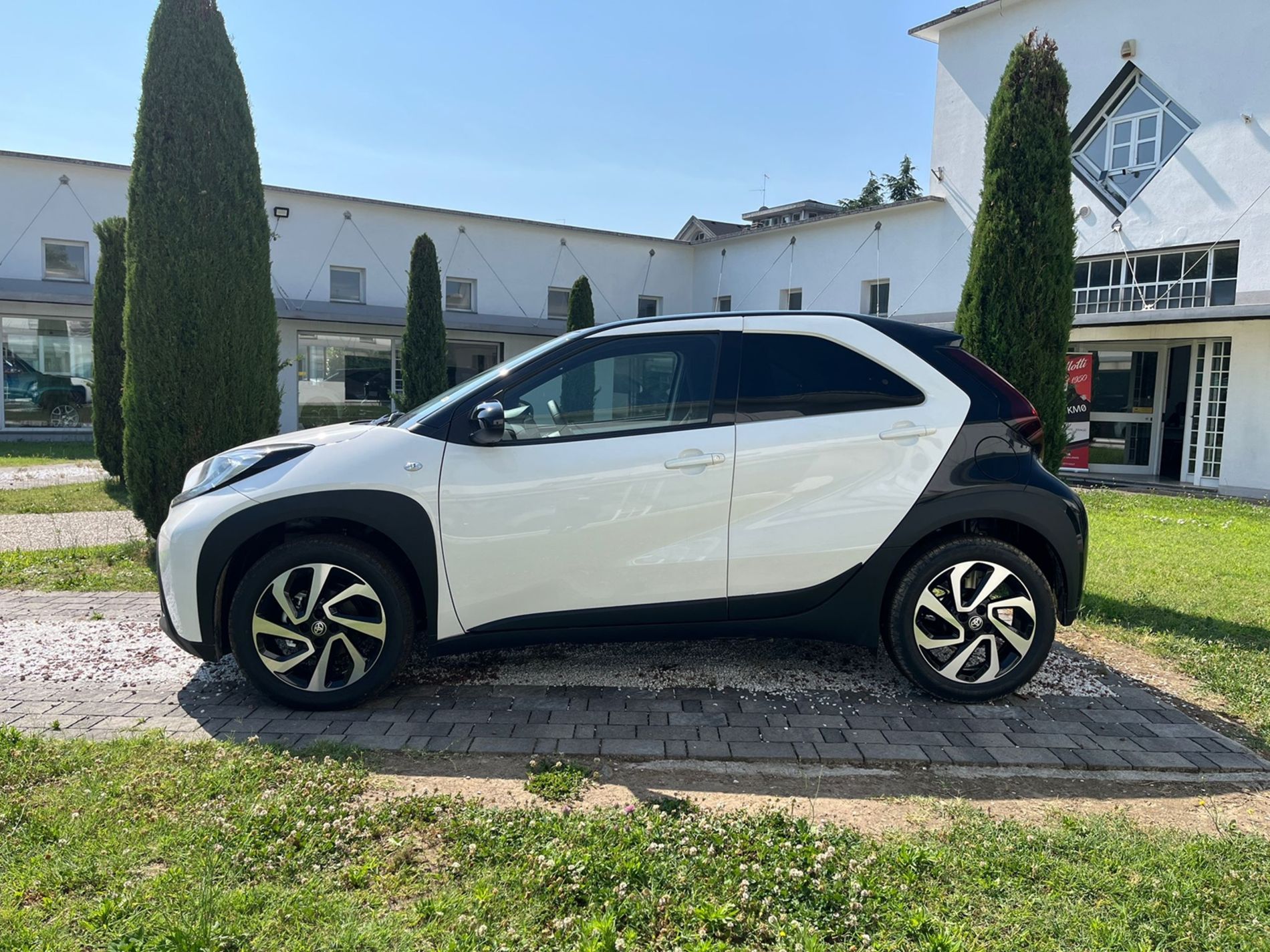 1.0 Trend - SENZA VINCOLI DI FINANZIAMENTO - Gallotti Auto