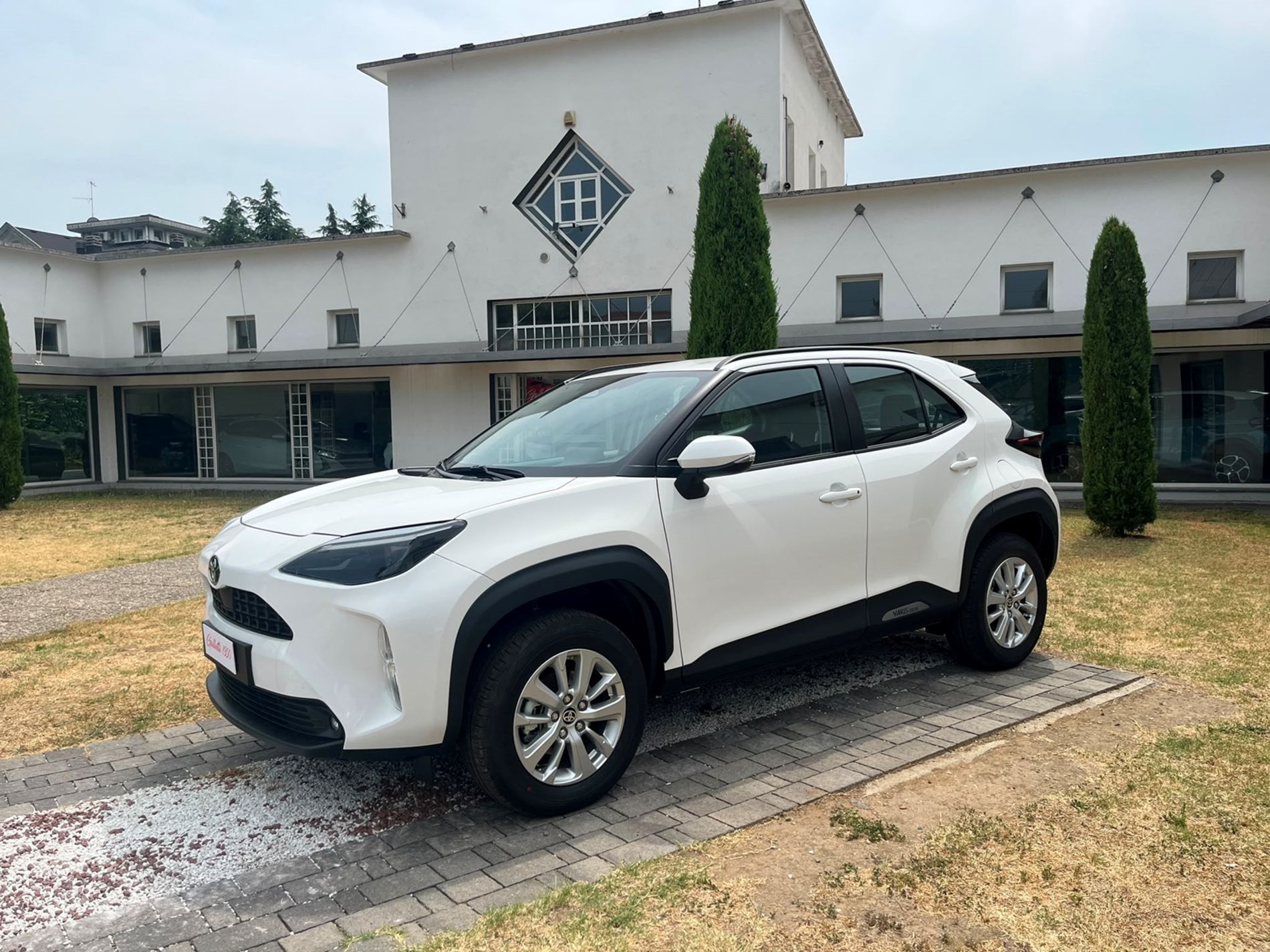 Toyota Yaris Cross 1.5h Active fwd 116cv e-cvt   - Gallotti Auto