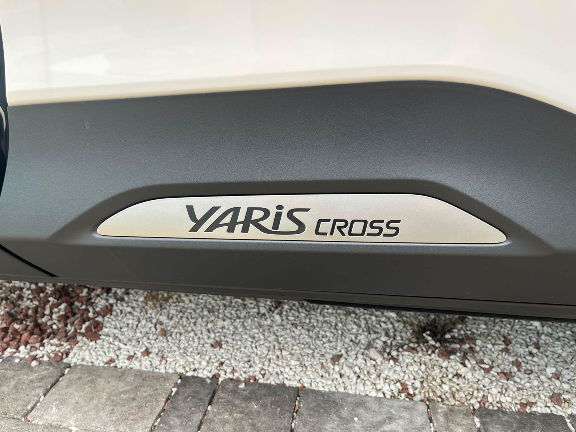 Toyota Yaris Cross 1.5h Active fwd 116cv e-cvt   - Gallotti Auto