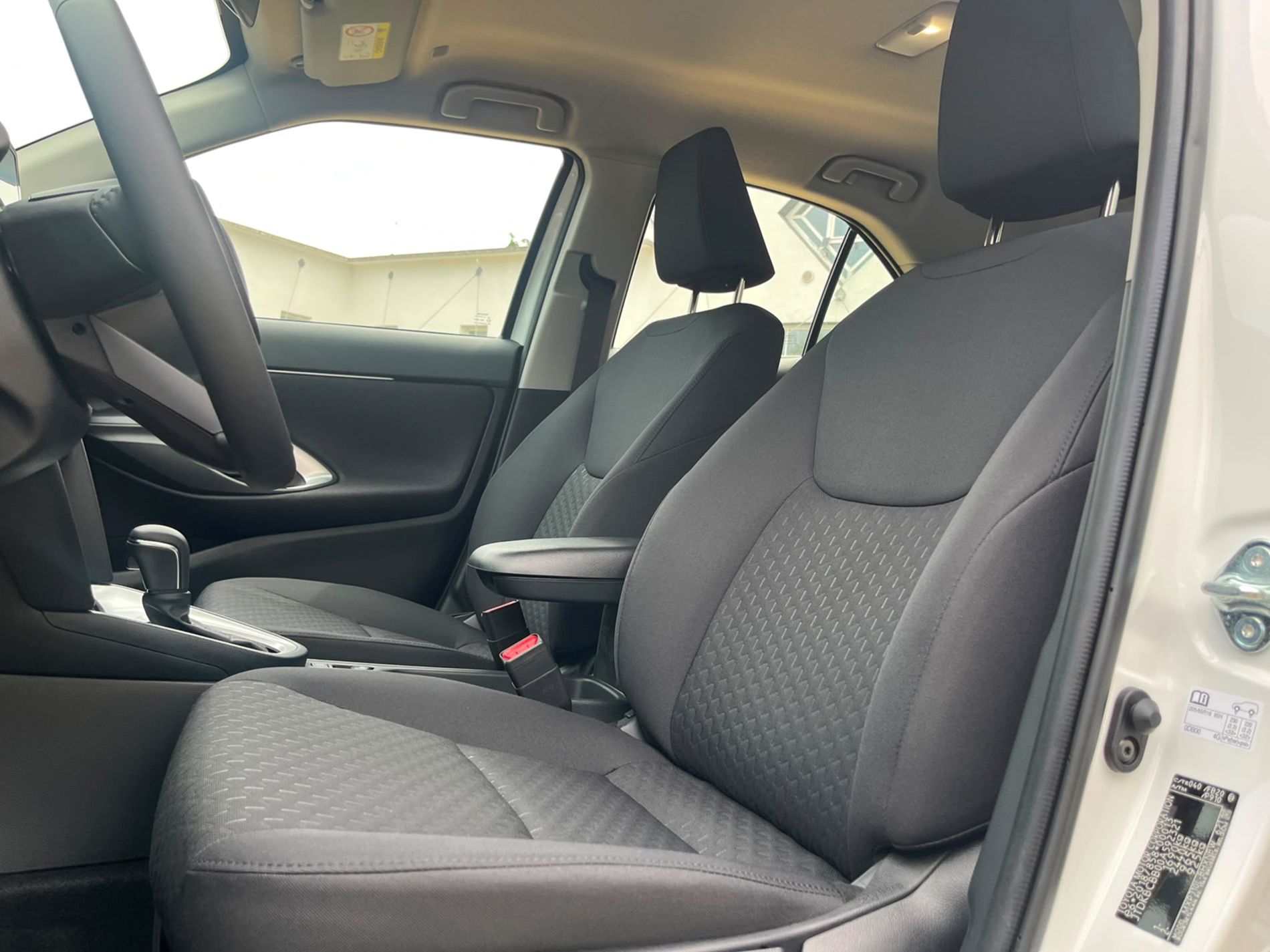 Toyota Yaris Cross 1.5h Active fwd 116cv e-cvt   - Gallotti Auto