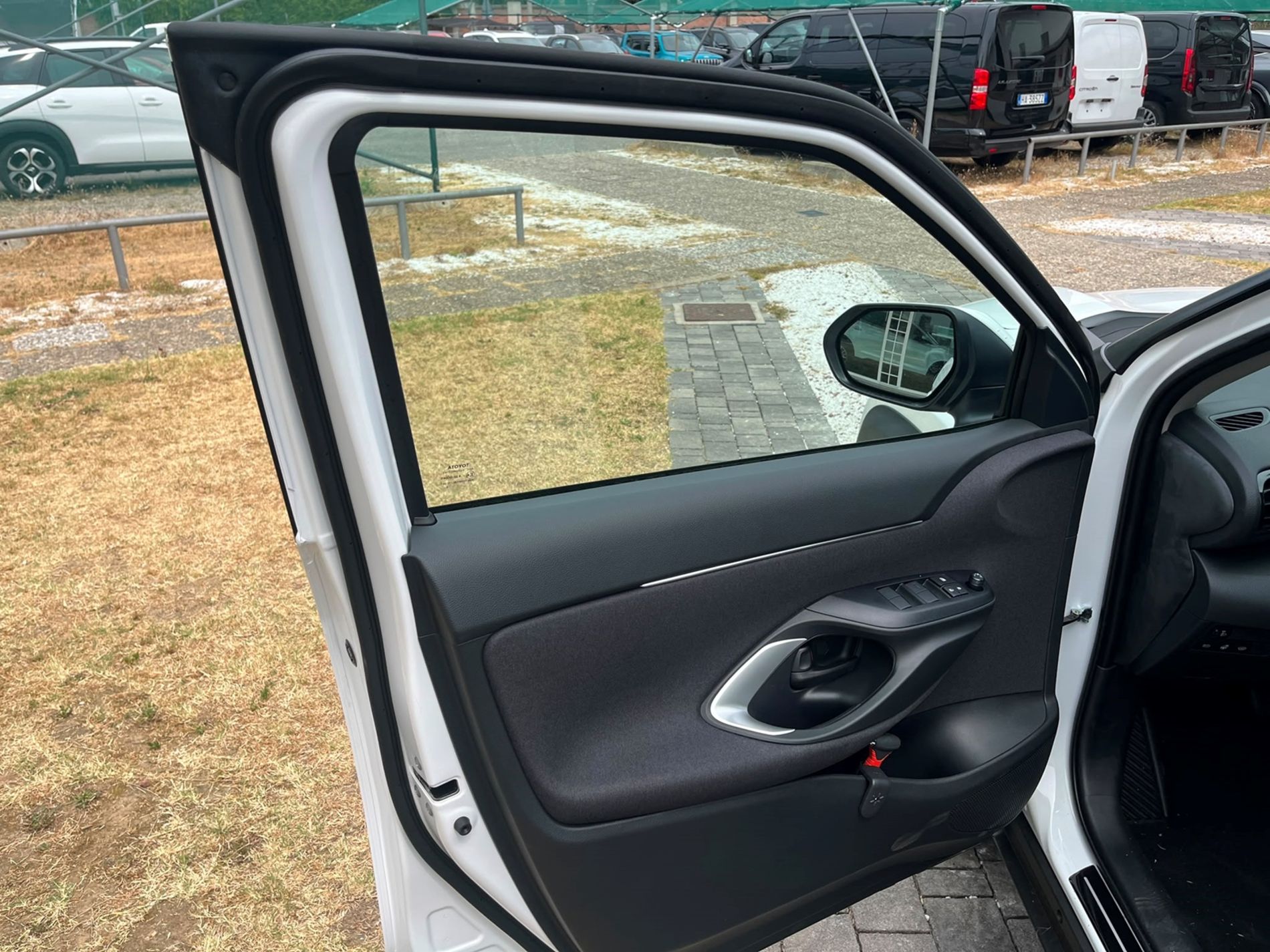 Toyota Yaris Cross 1.5h Active fwd 116cv e-cvt   - Gallotti Auto