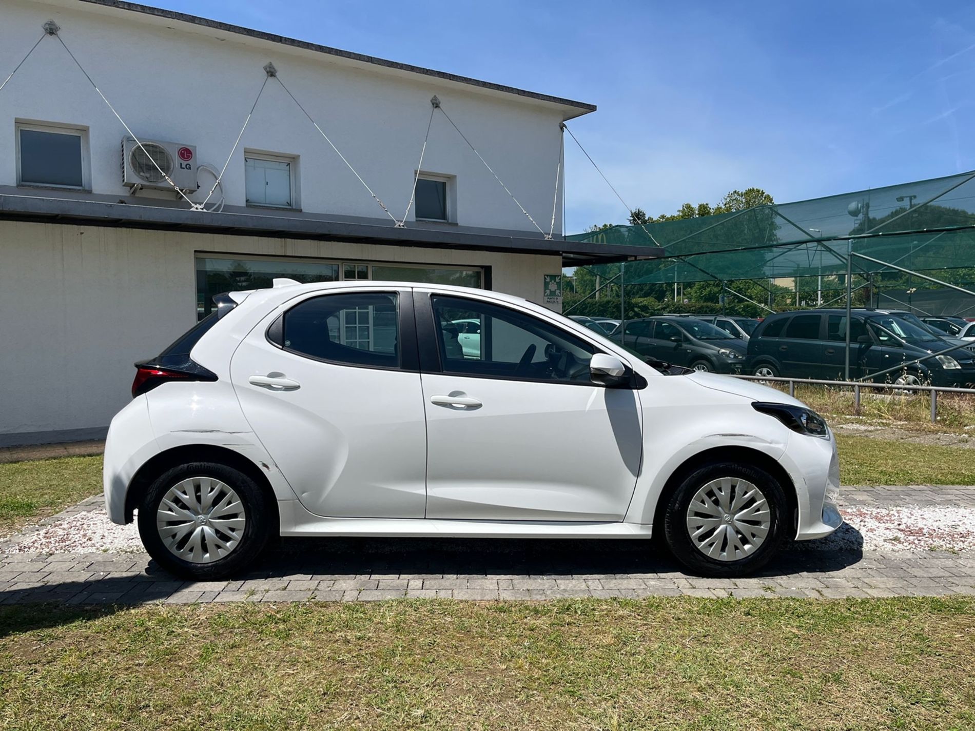 Toyota Yaris Active 1.5 hybrid 116cv - SENZA VINCOLI DI FINANZIAMENTO - Gallotti Auto
