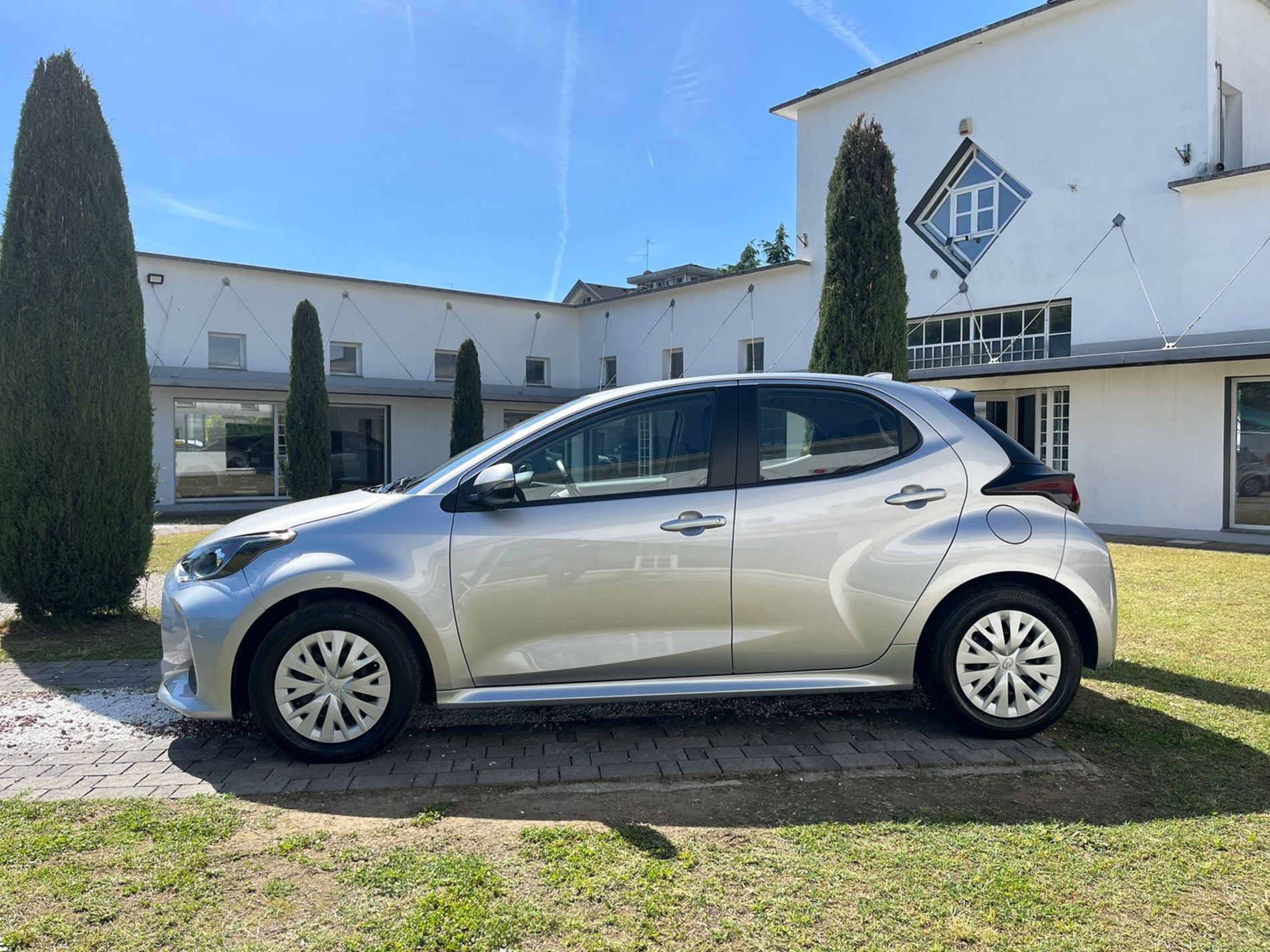 Active 1.5 Hybrid 116cv Aut. - Gallotti Auto