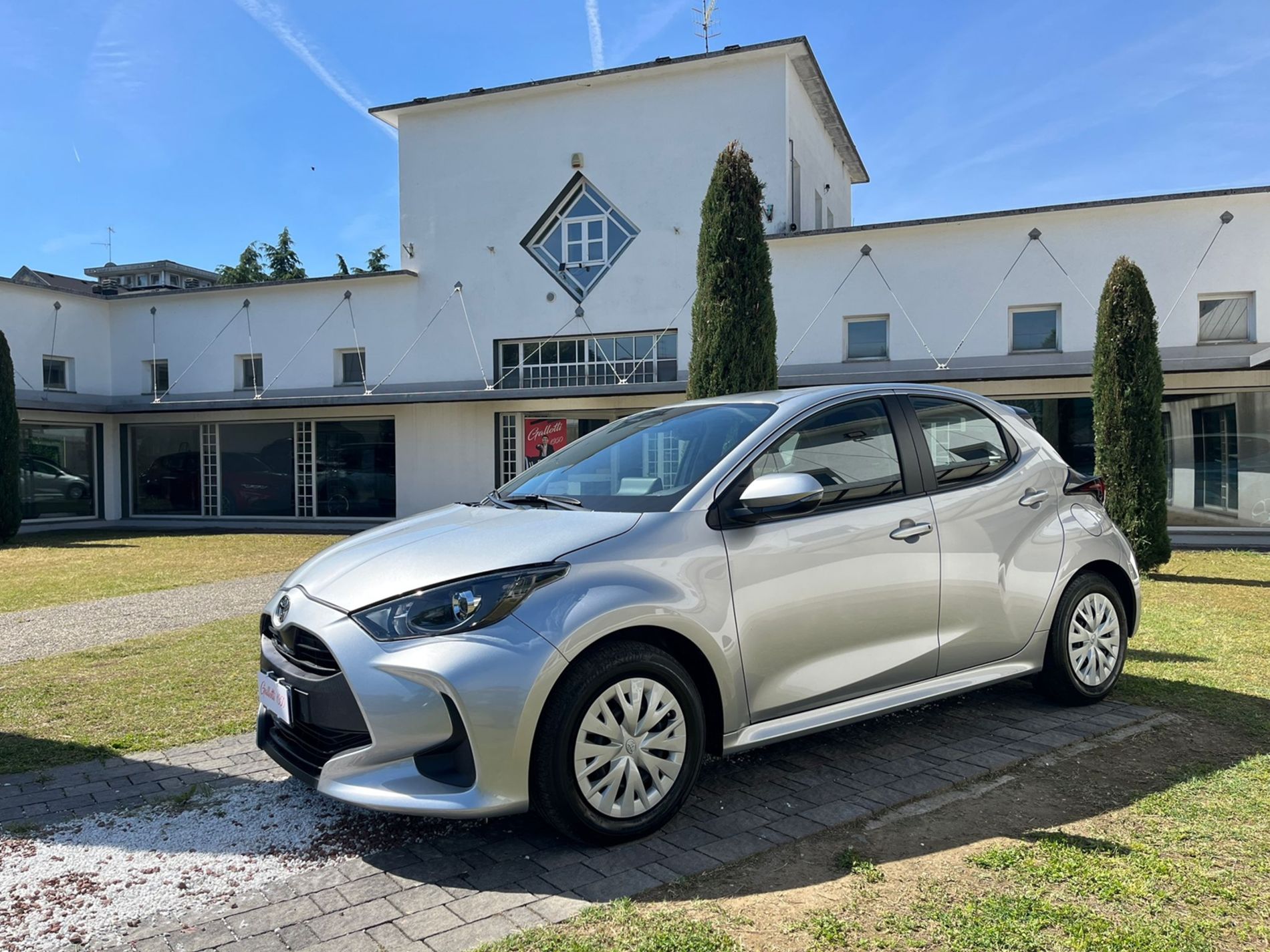 Active 1.5 Hybrid 116cv Aut. - Gallotti Auto