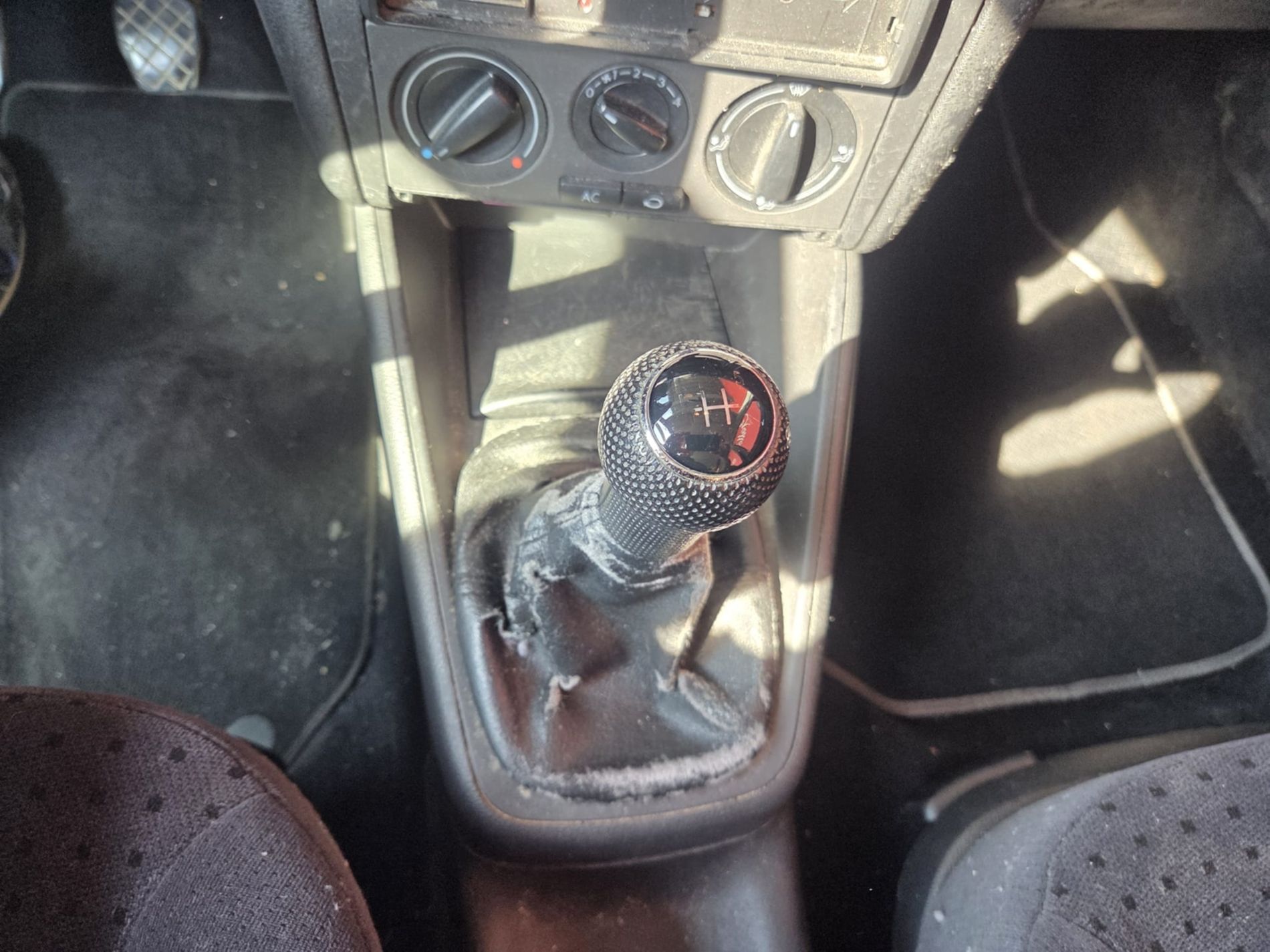 Volkswagen Golf 1.6 benzina 100cv  - Gallotti Auto