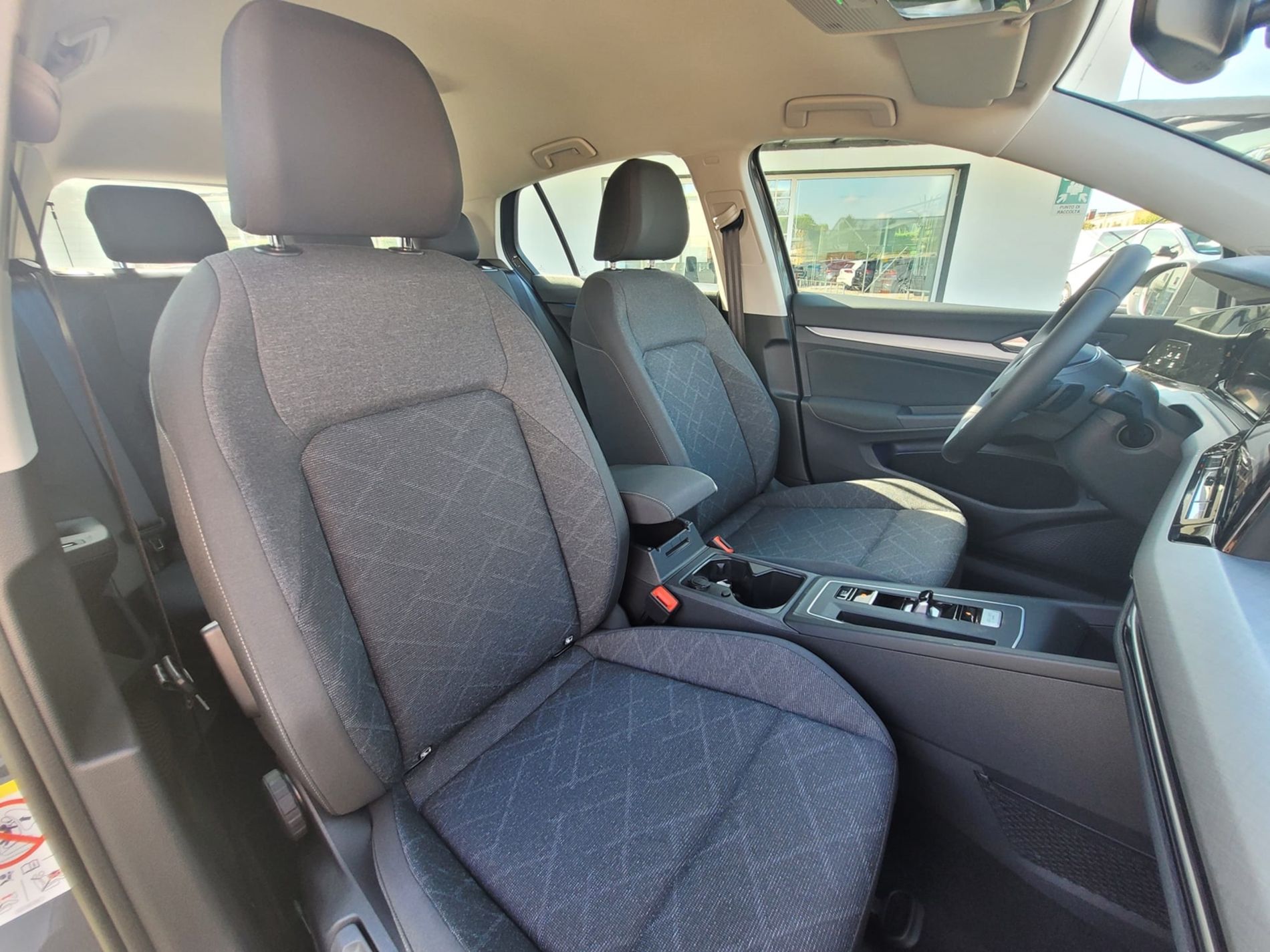 VOLKSWAGEN GOLF 8 ETSI DSG - Gallotti Auto