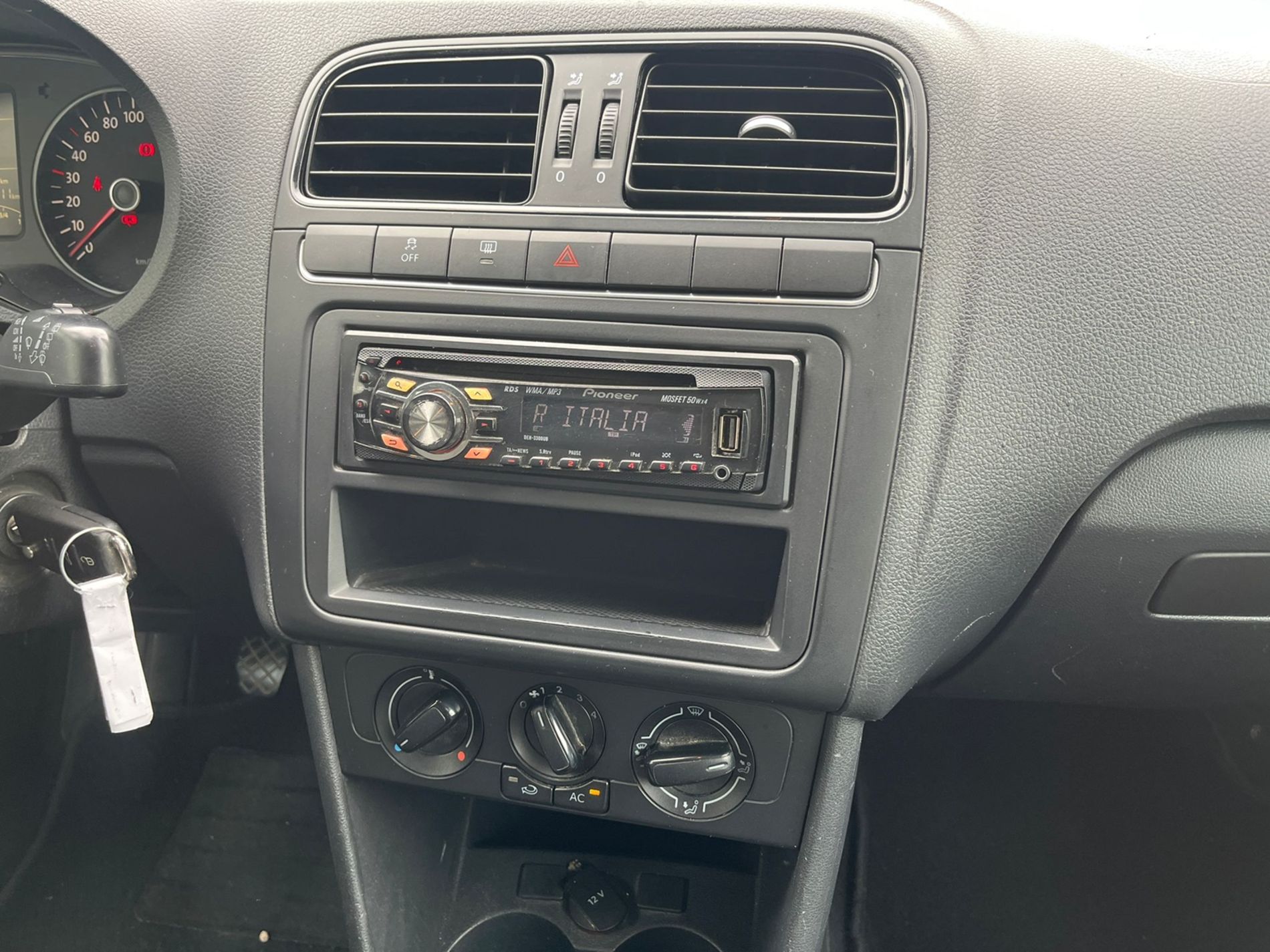 3p 1.2 Trendline 60cv - Gallotti Auto